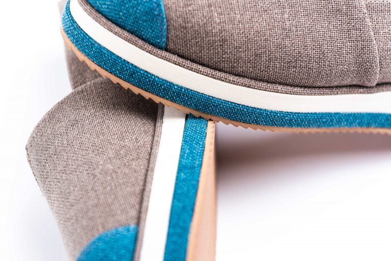 Dual-insole-espadrille in stone. Ladies Orthotic Shoes