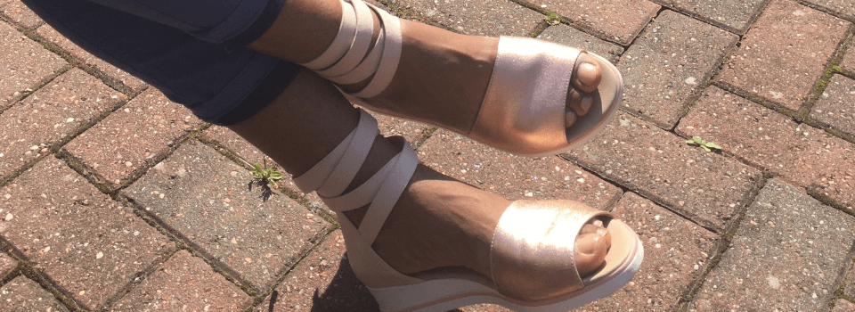 Shine orthotic sandals